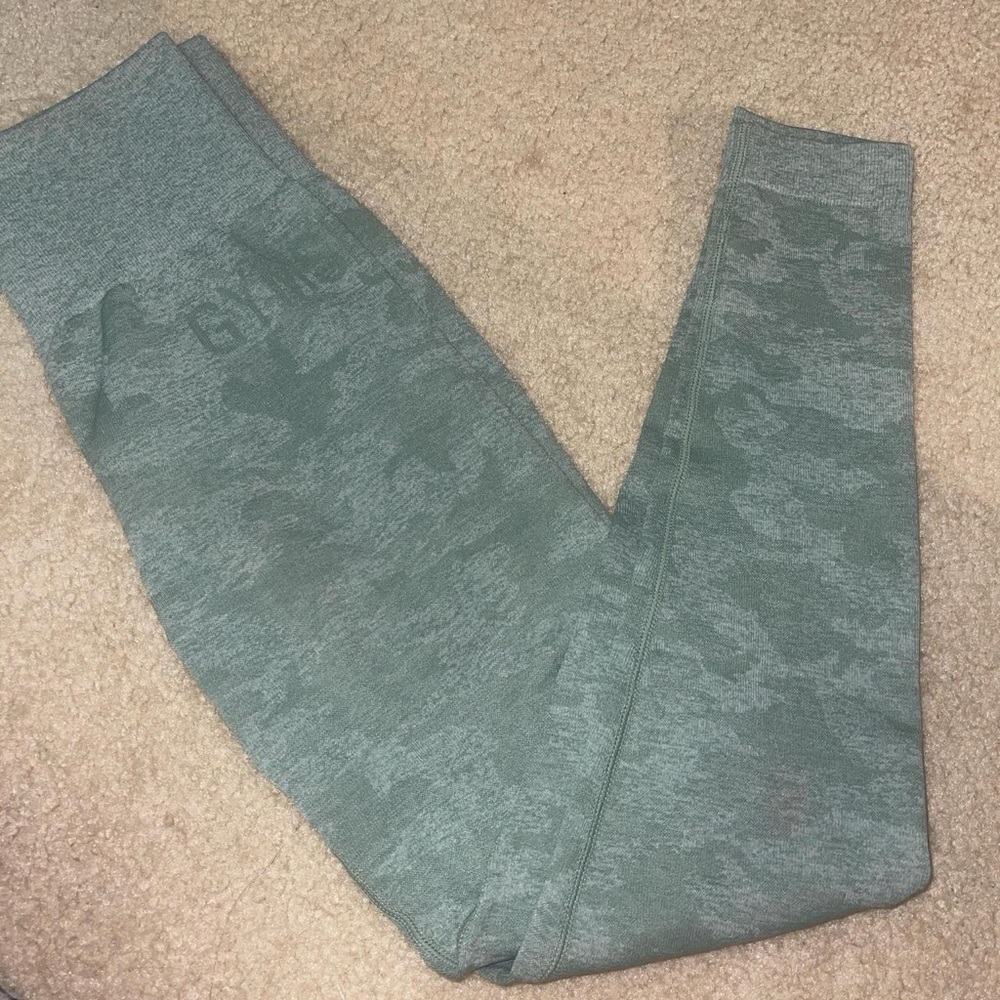 Gymshark Camo Seamless Scrunch Leggings